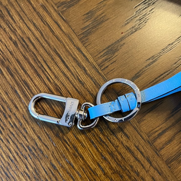 RARE LV CITY STEAMER BAG CHARM KEY HOLDER WITH COA - Picture 8 of 13